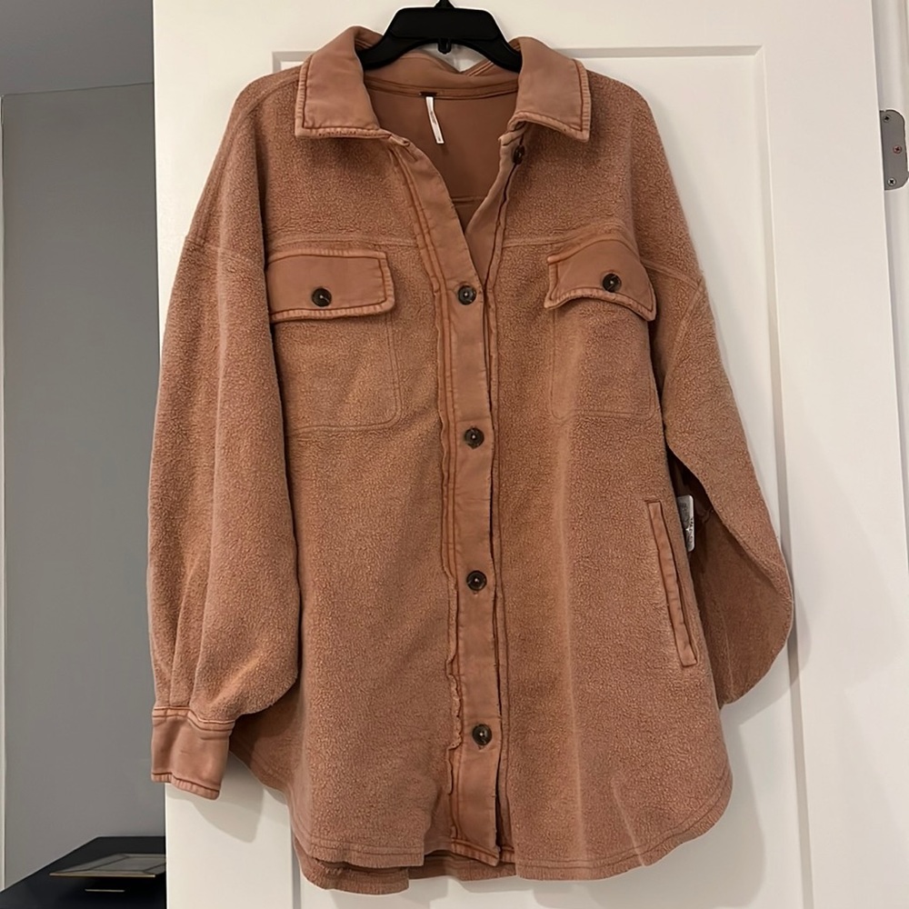 Free people Shacket- never worn. Tags still on.